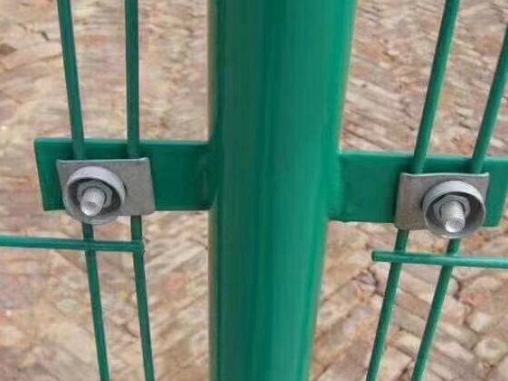 双边丝金属围网-03